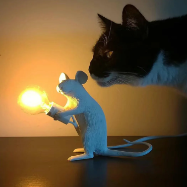 Lampe souris à poser